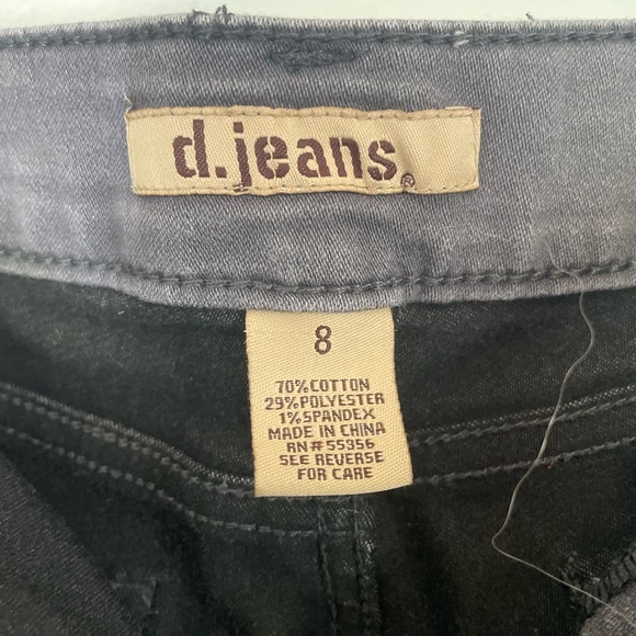 d. jeans - Size 8 Jegging - Picture 3 of 3